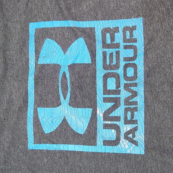 Under Armour T-Shirt - Picture 2 of 5